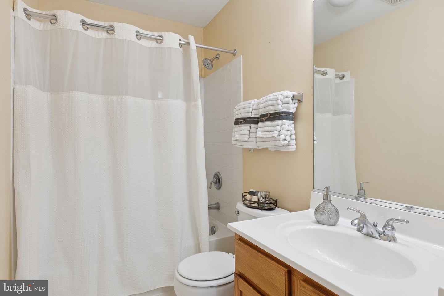 3765 Glebe Meadow Way