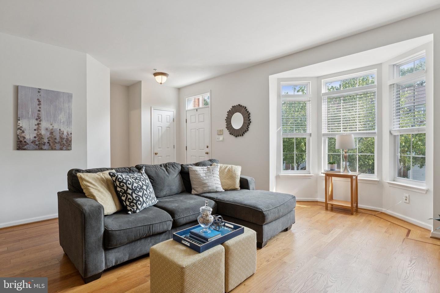 3765 Glebe Meadow Way