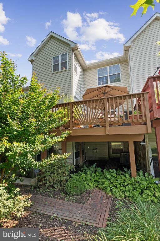3765 Glebe Meadow Way