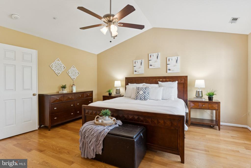 3765 Glebe Meadow Way