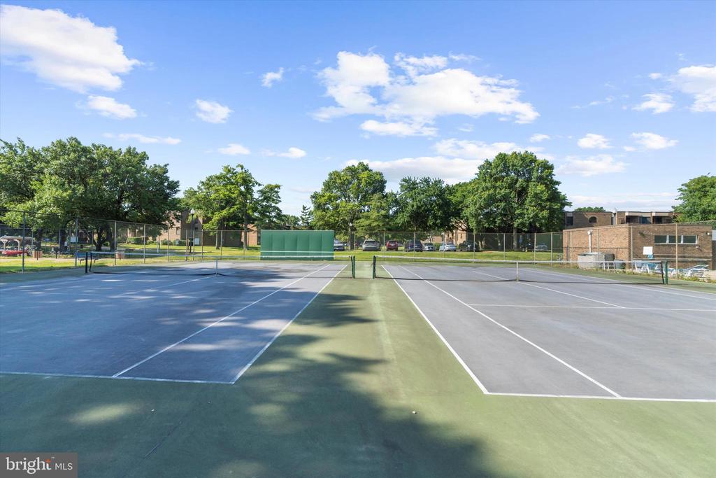 16 Silverwood Cir #2