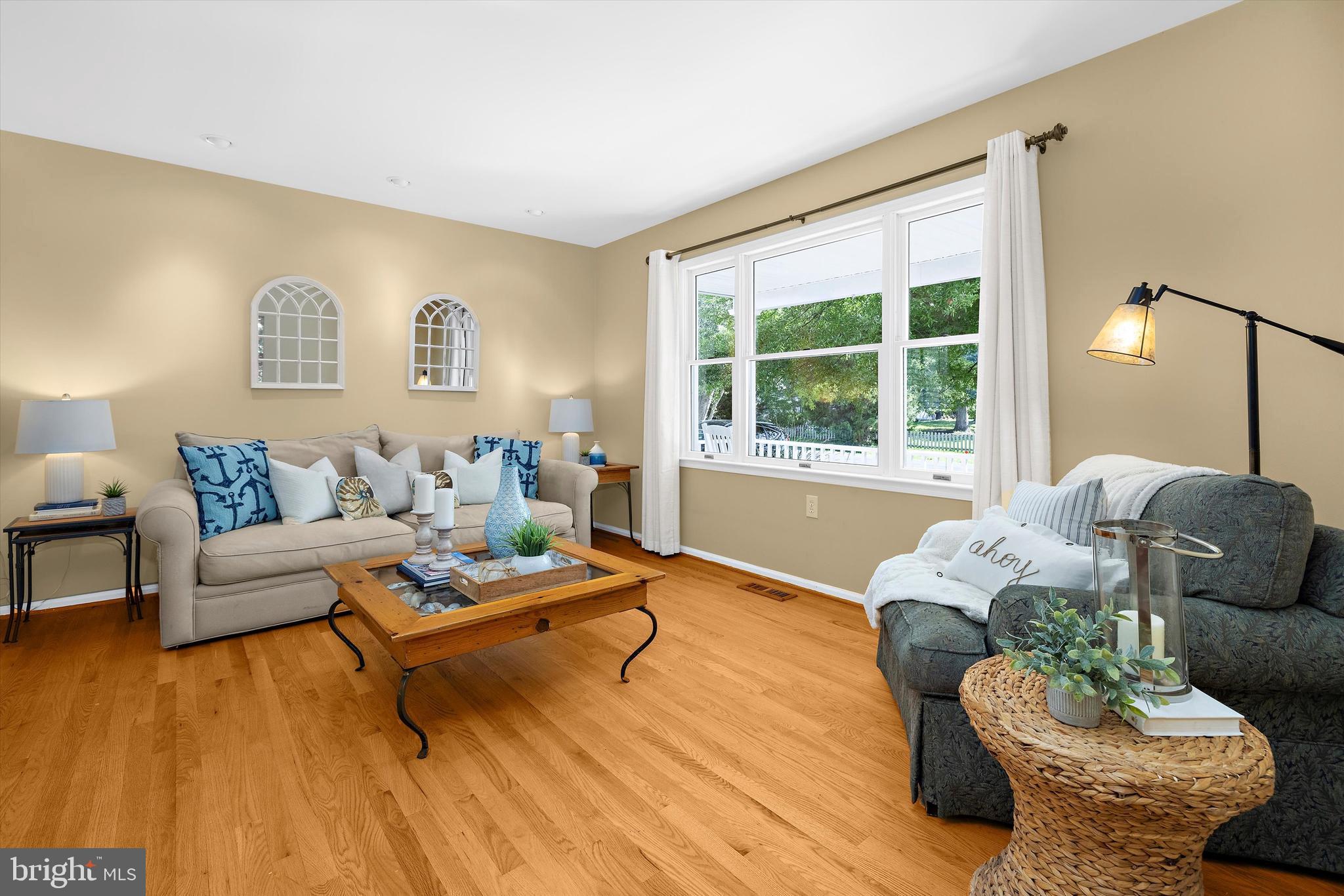 3510 Narragansett Ave