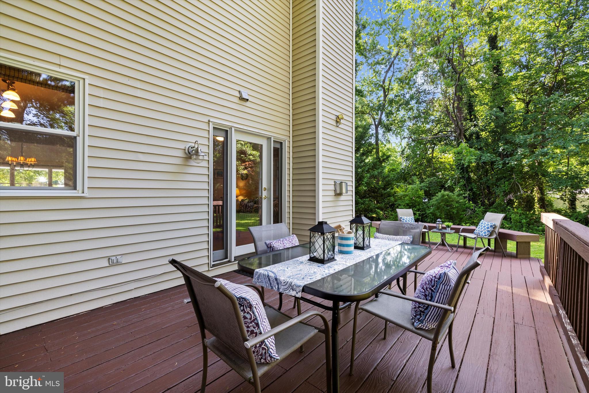 3510 Narragansett Ave