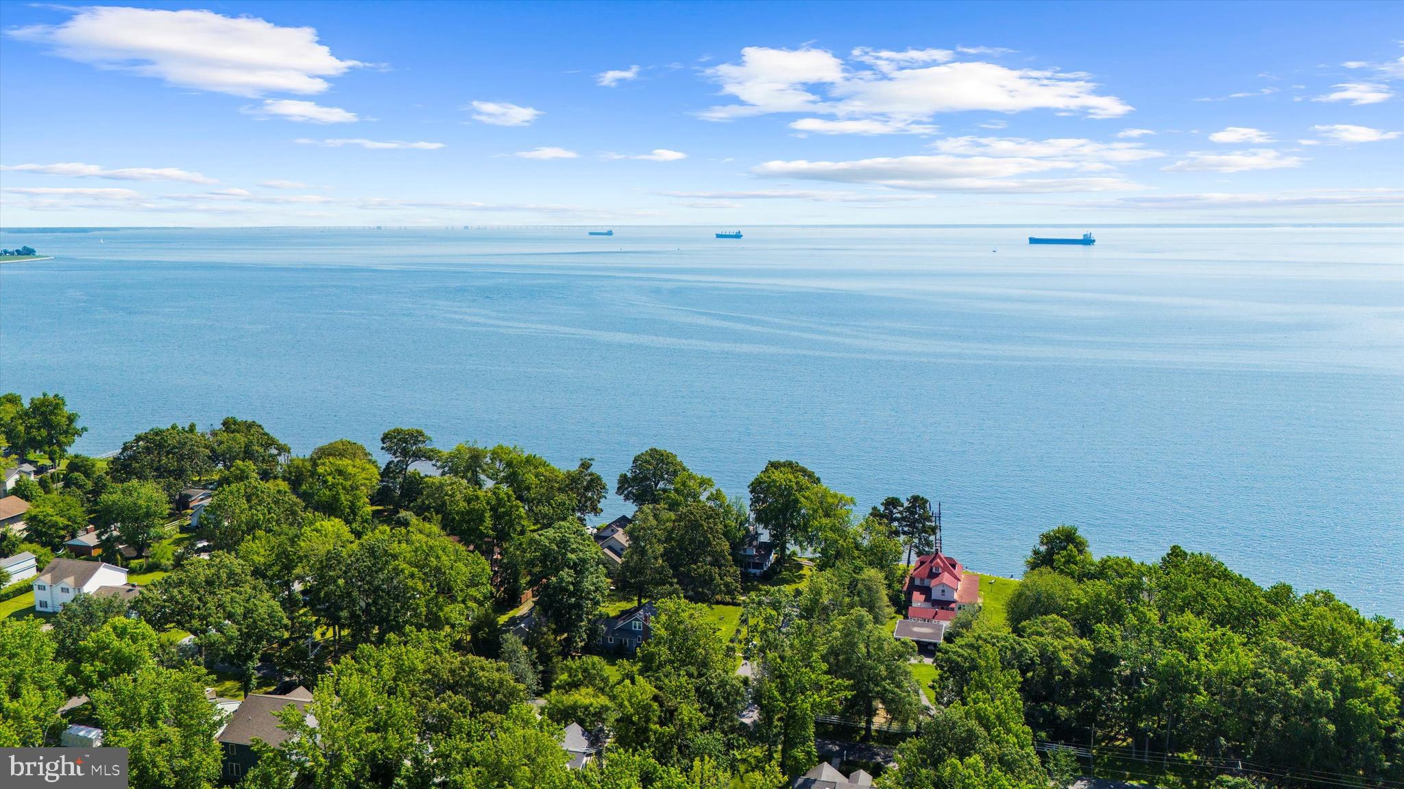 3510 Narragansett Ave