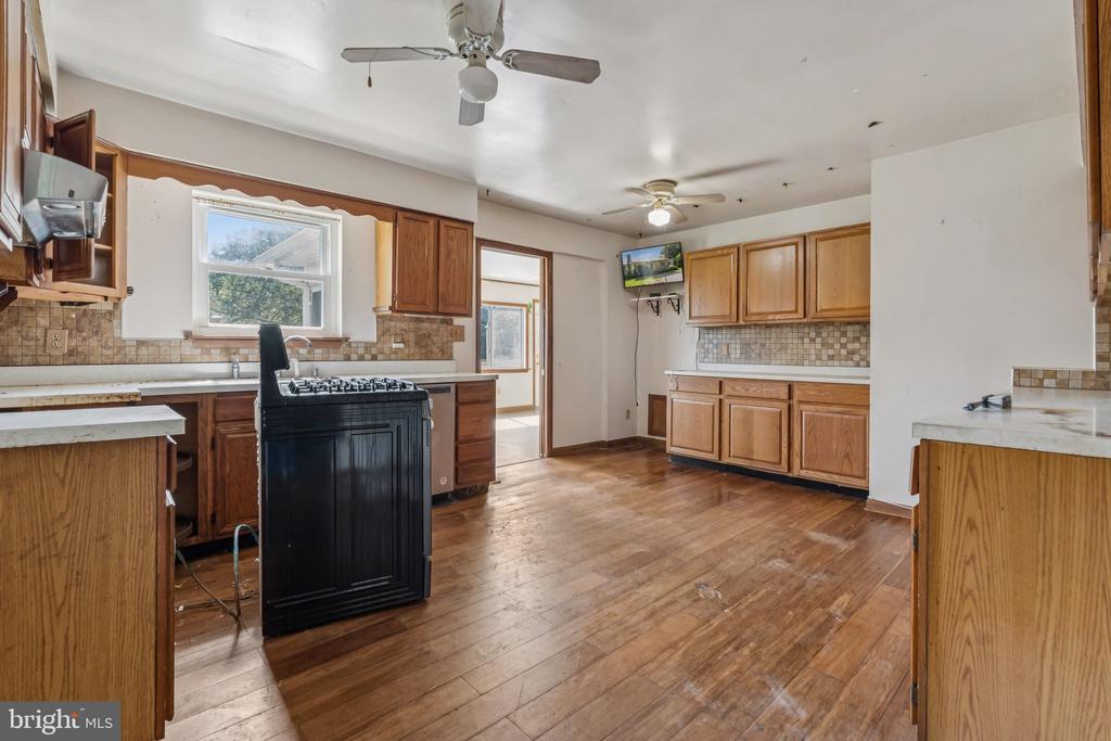 4439 Cobalt Dr
