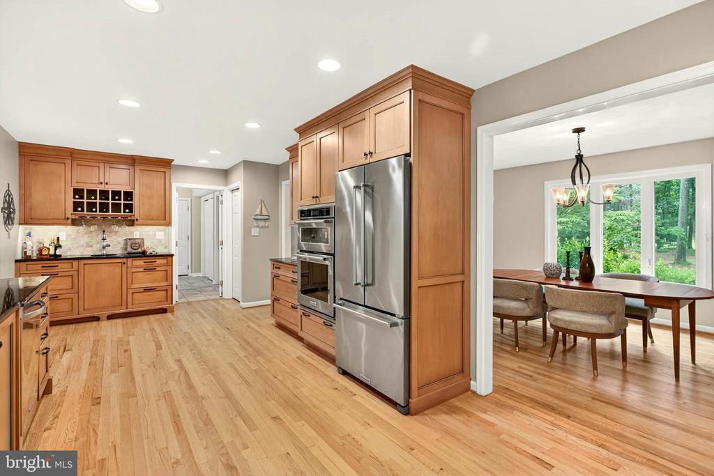1012 PLACID COURT