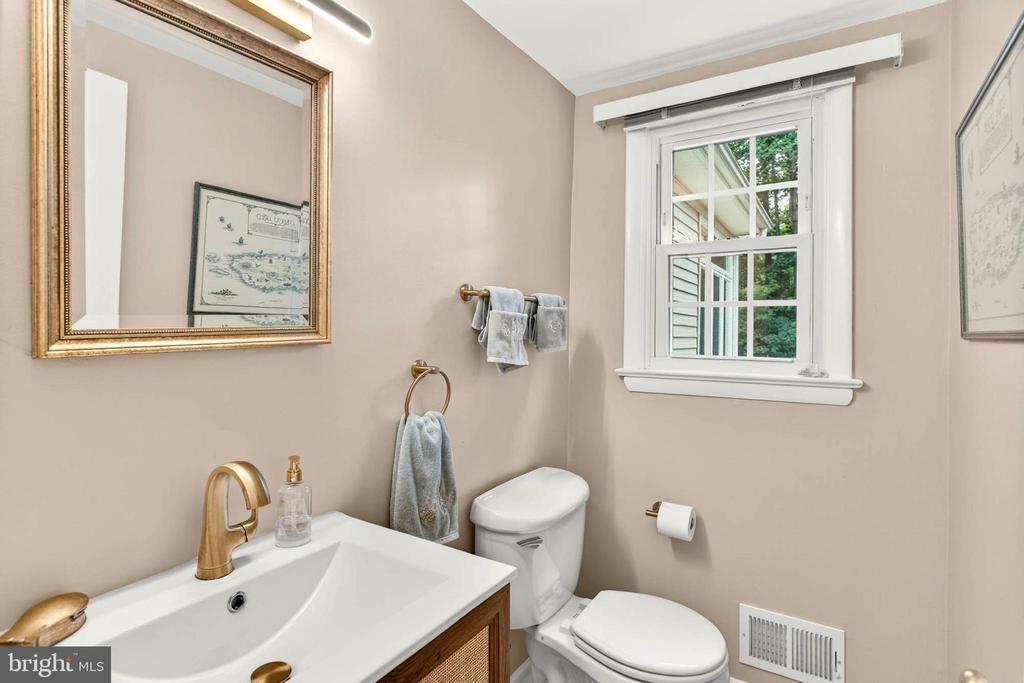 1012 PLACID COURT