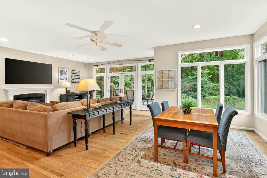 1012 PLACID COURT
