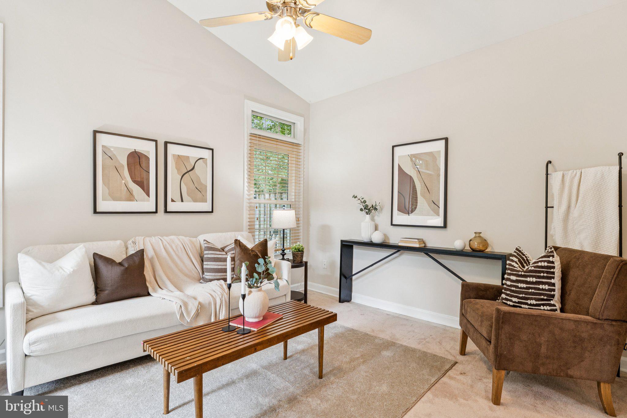 381 COLONY POINT PLACE