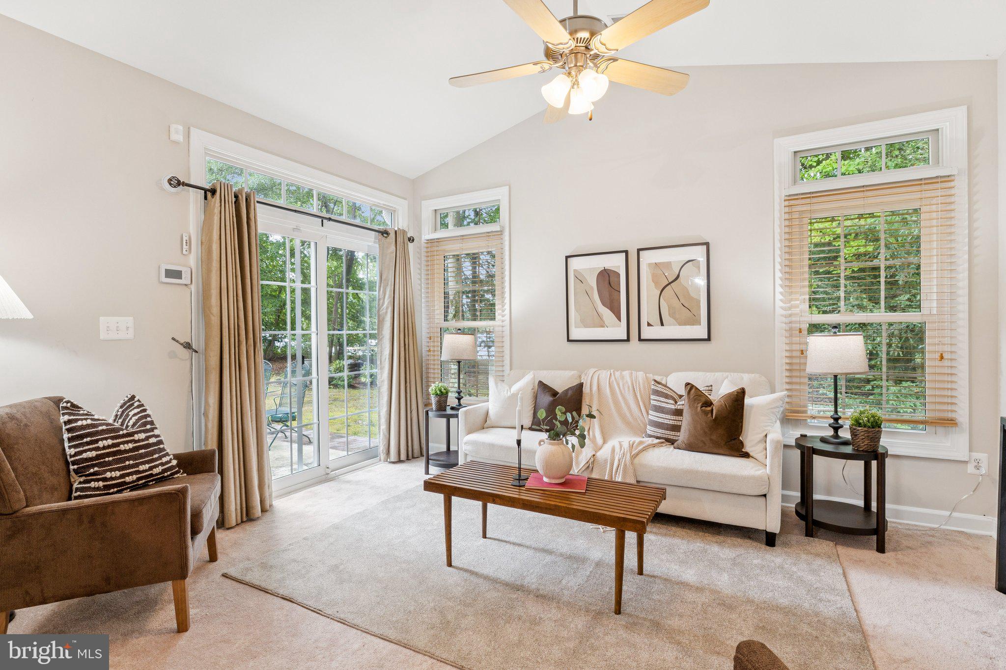 381 COLONY POINT PLACE