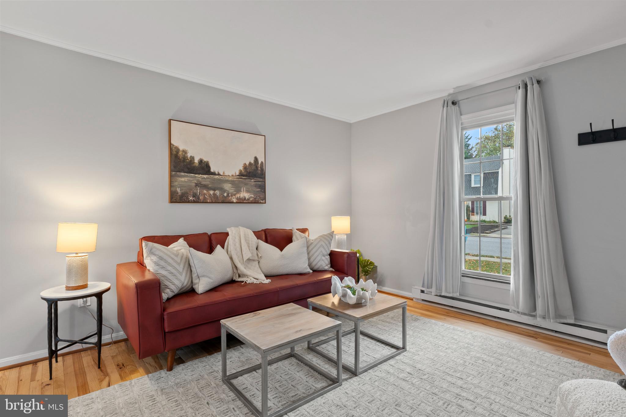 1011 HYDE PARK DRIVE