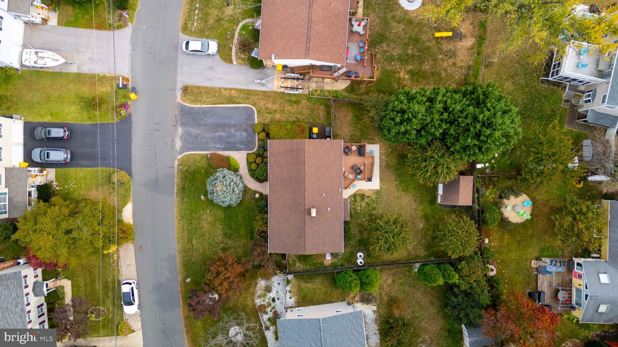 1107 CRESTVIEW DRIVE