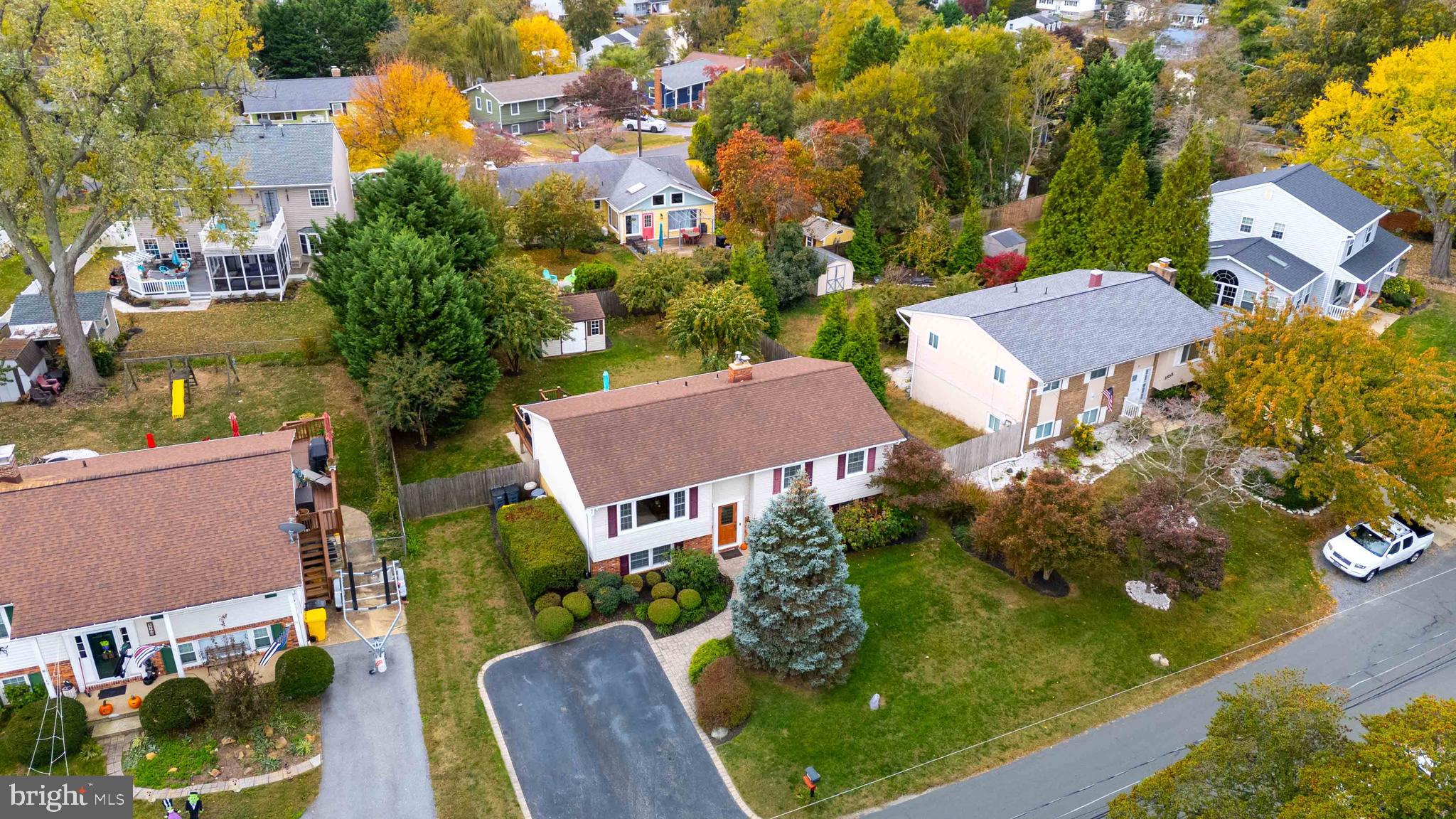 1107 CRESTVIEW DRIVE