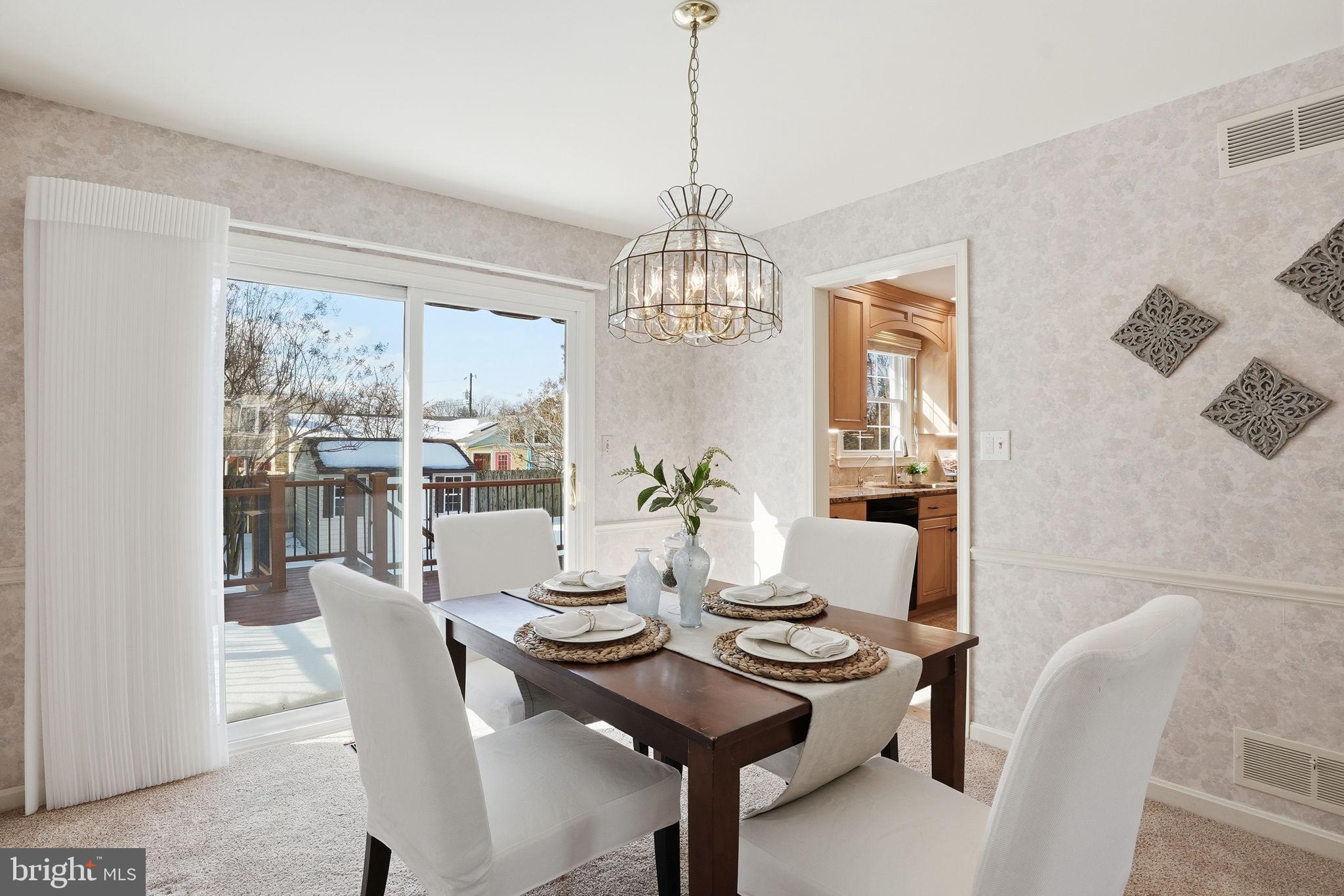 1107 CRESTVIEW DRIVE