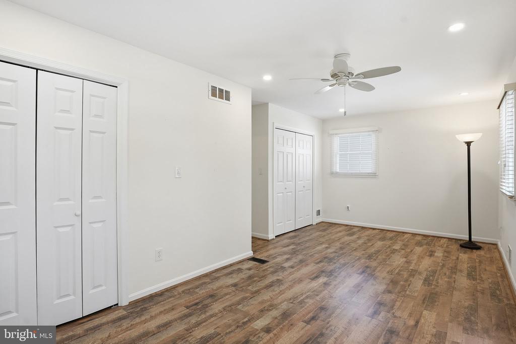 1107 CRESTVIEW DRIVE