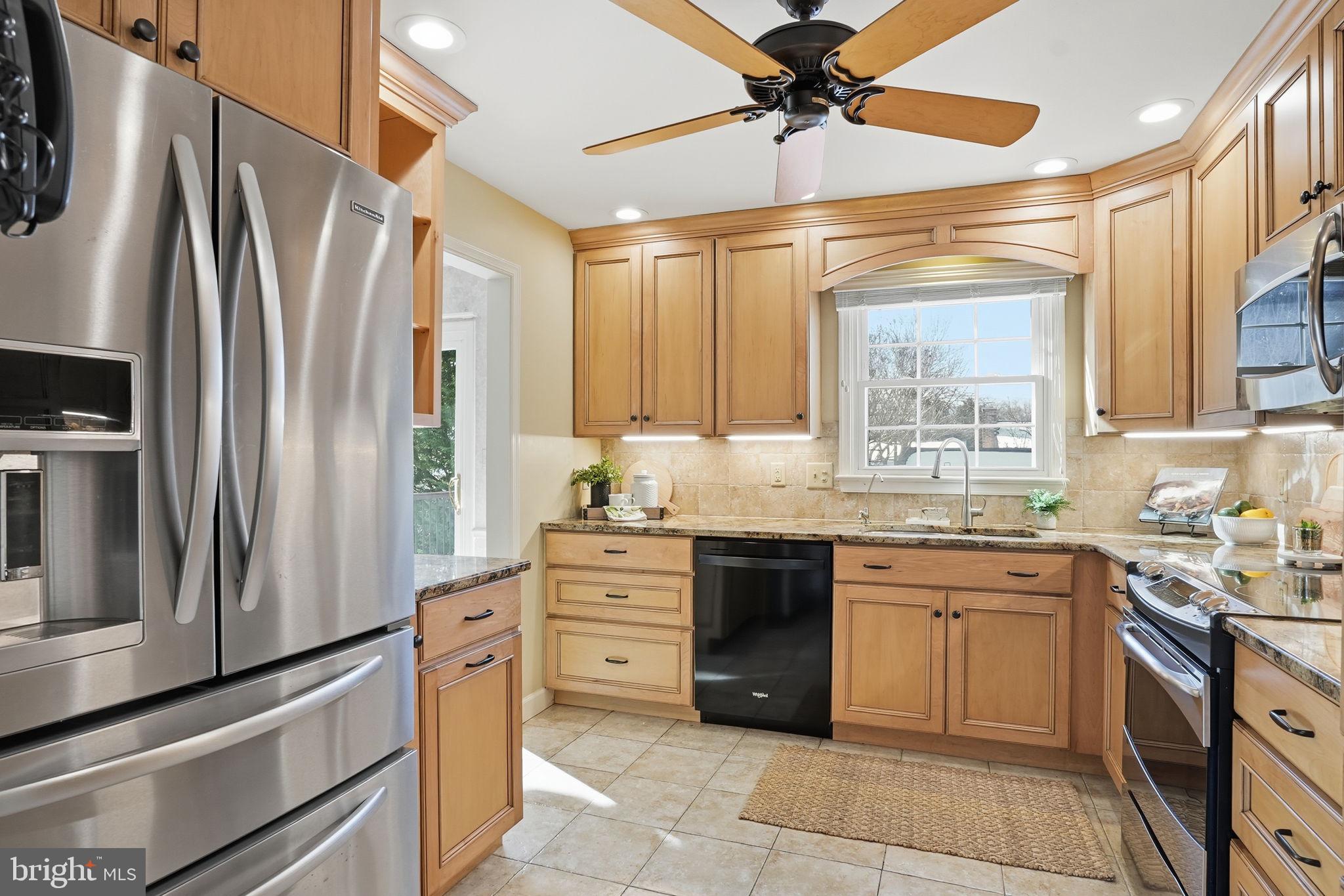 1107 CRESTVIEW DRIVE