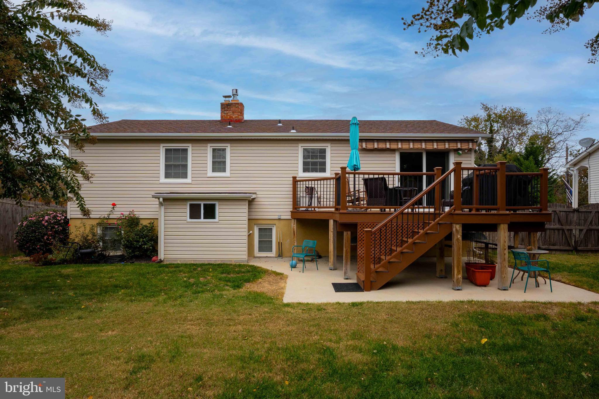 1107 CRESTVIEW DRIVE