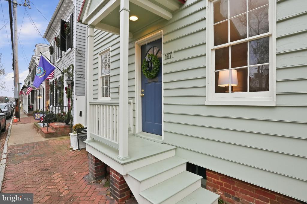 167 PRINCE GEORGE STREET