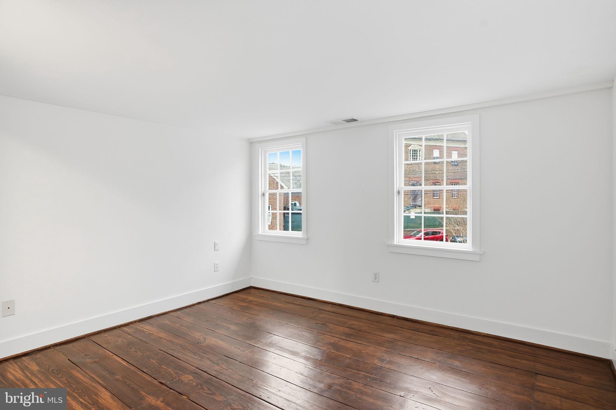 167 PRINCE GEORGE STREET