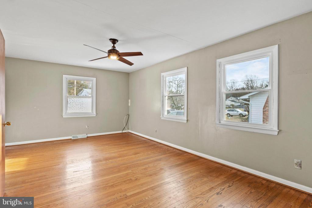 117 PINECREST DRIVE