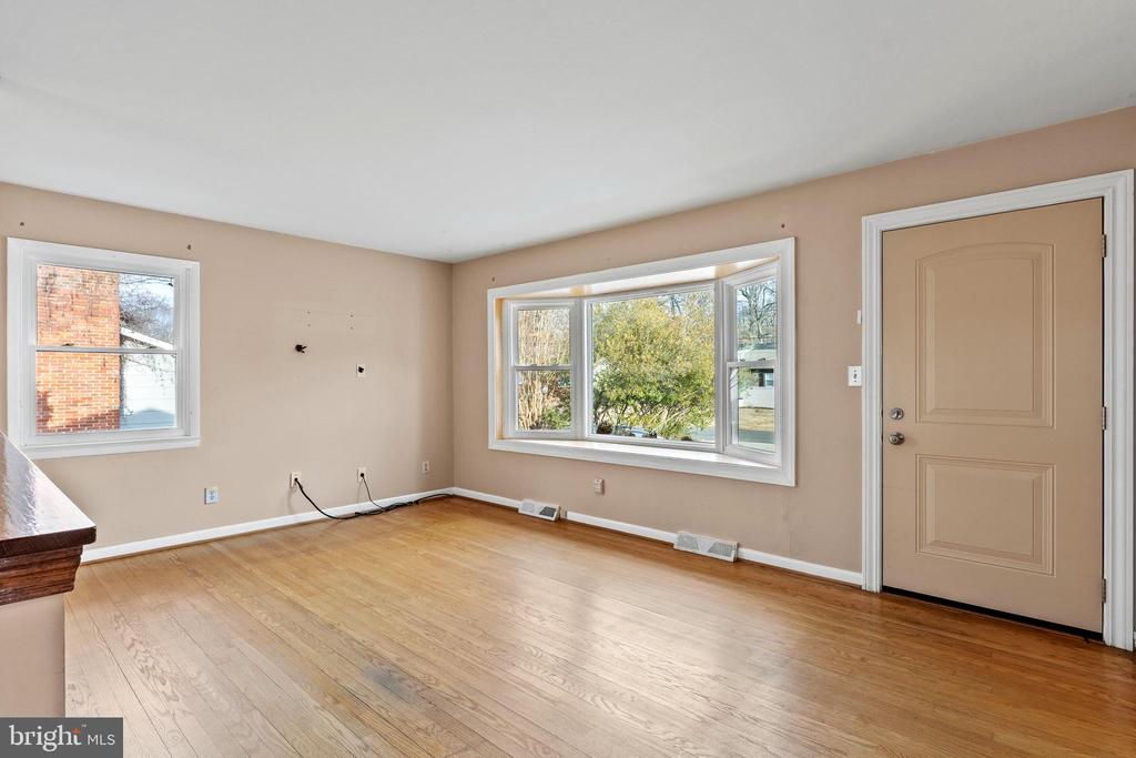 117 PINECREST DRIVE