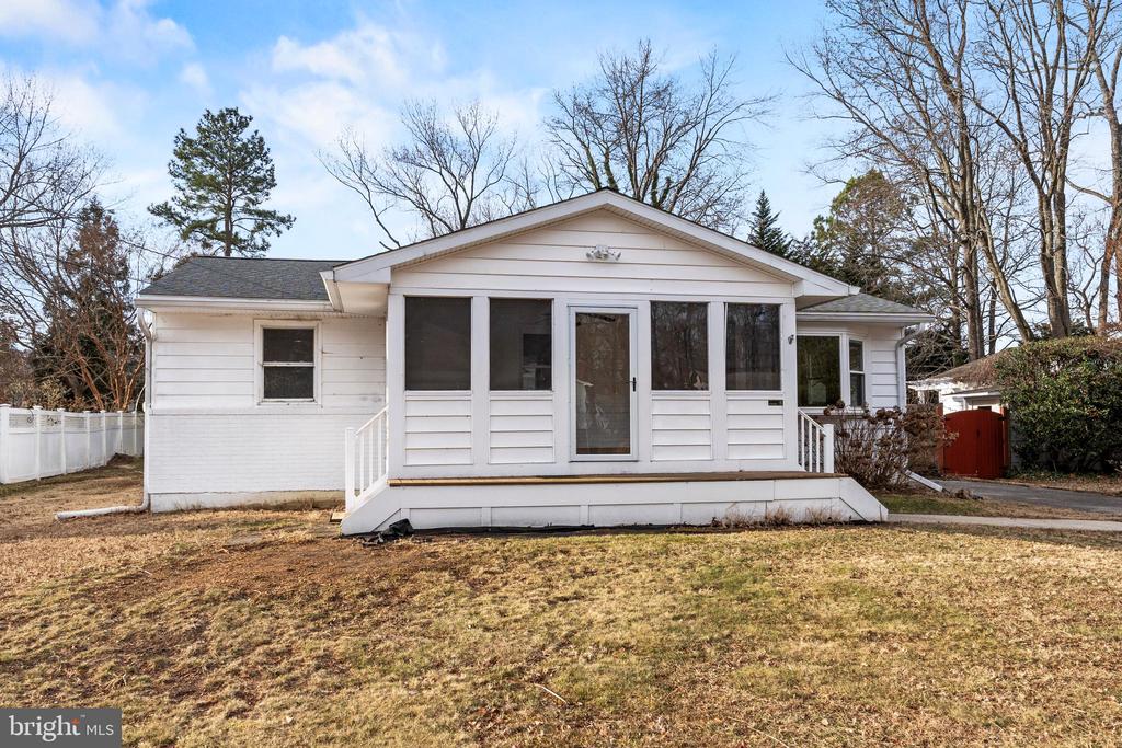 117 PINECREST DRIVE