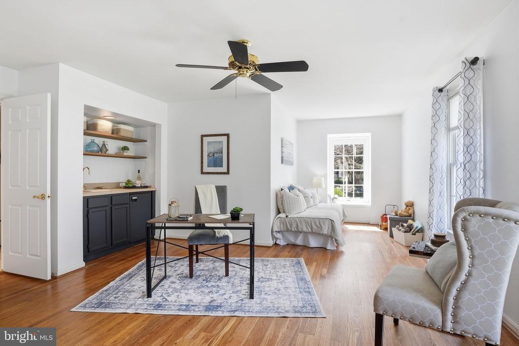 2738 GINGERVIEW LANE