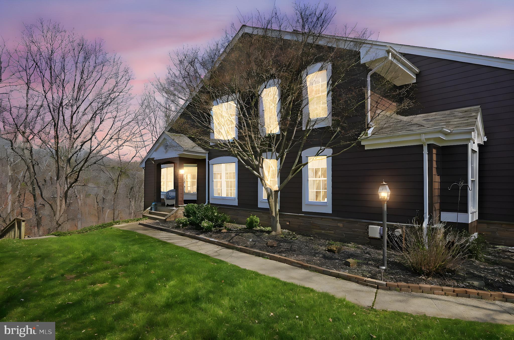 2738 GINGERVIEW LANE