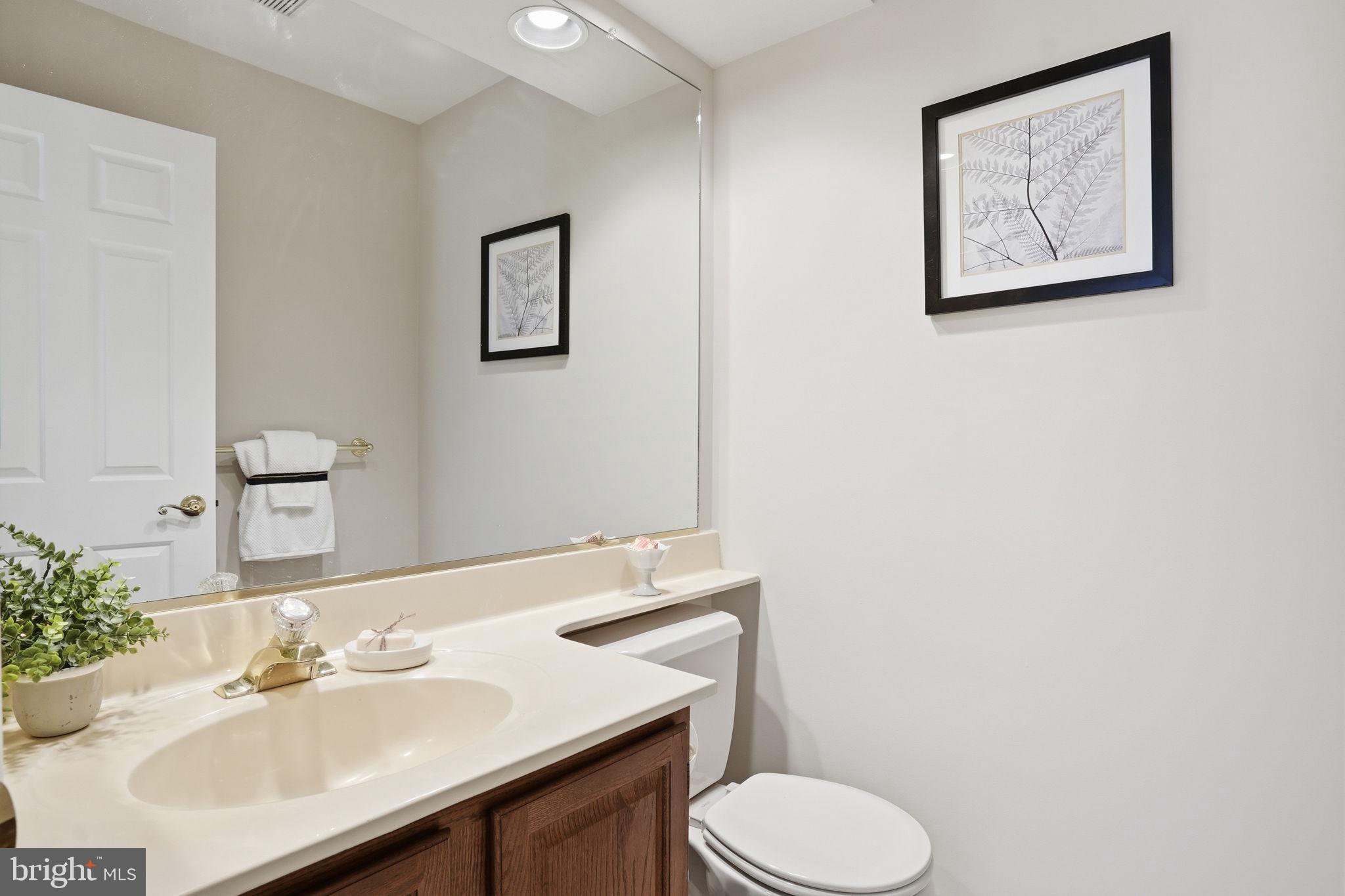 2738 GINGERVIEW LANE