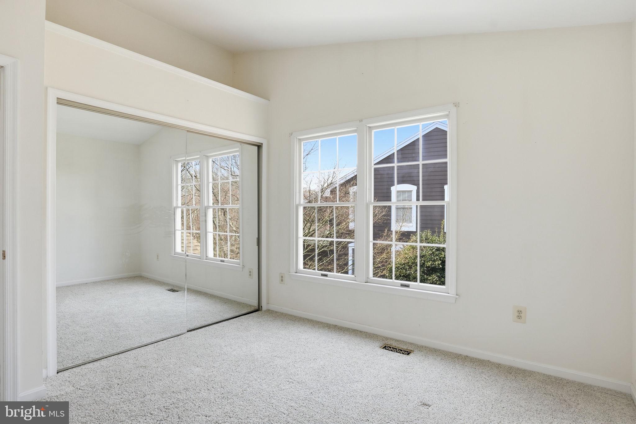 2738 GINGERVIEW LANE