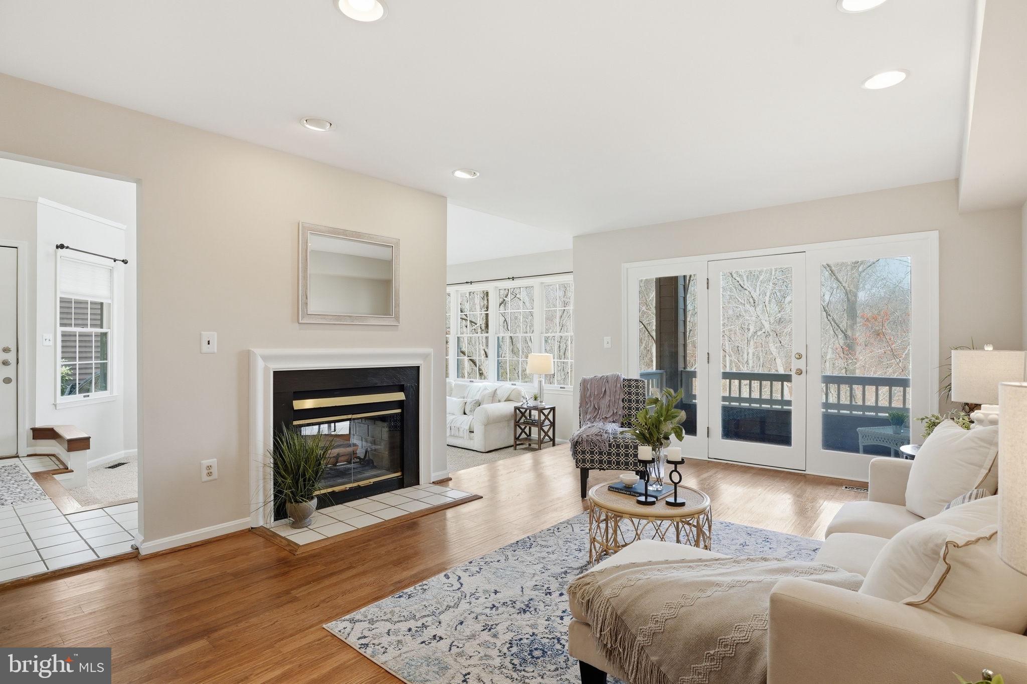 2738 GINGERVIEW LANE