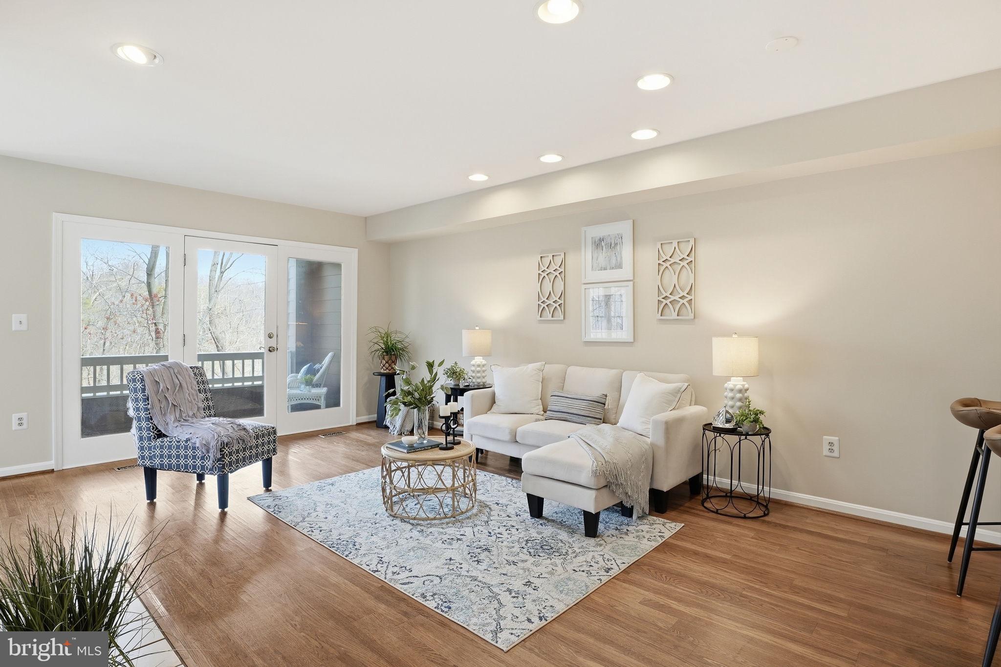 2738 GINGERVIEW LANE