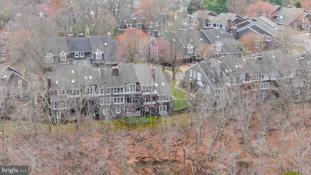 2738 GINGERVIEW LANE