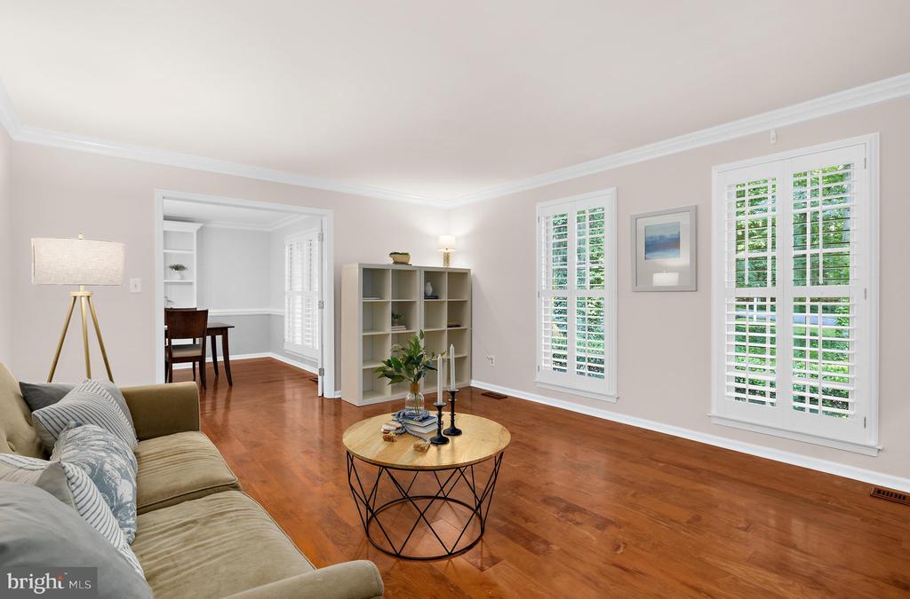 21 OLD STURBRIDGE ROAD
