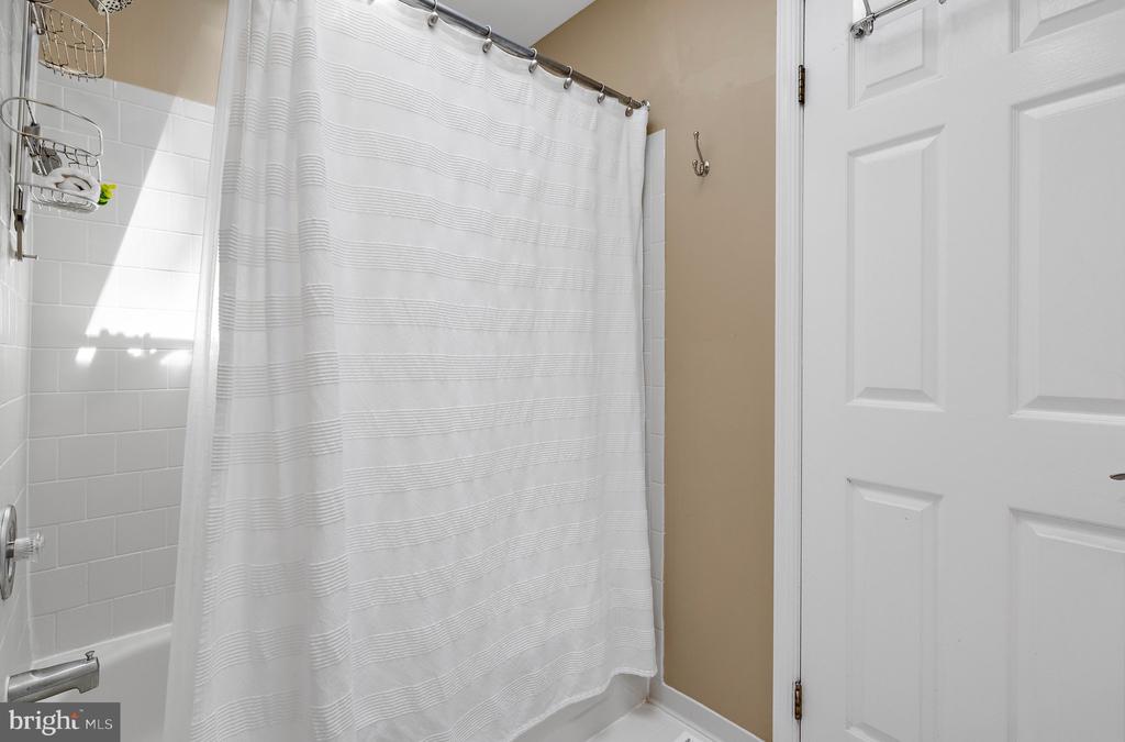 21 OLD STURBRIDGE ROAD