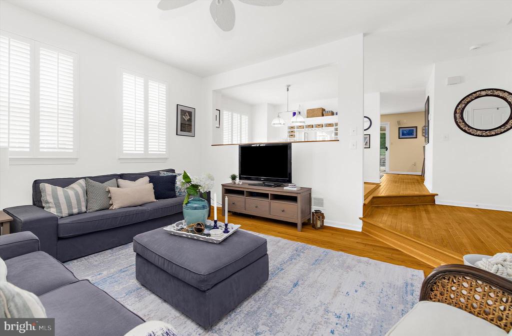 1105 BOUCHER AVENUE