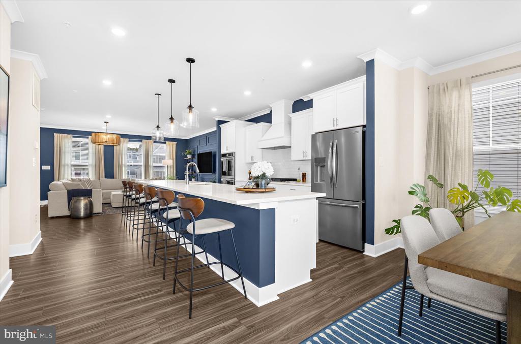 208 ANASTA TERRACE