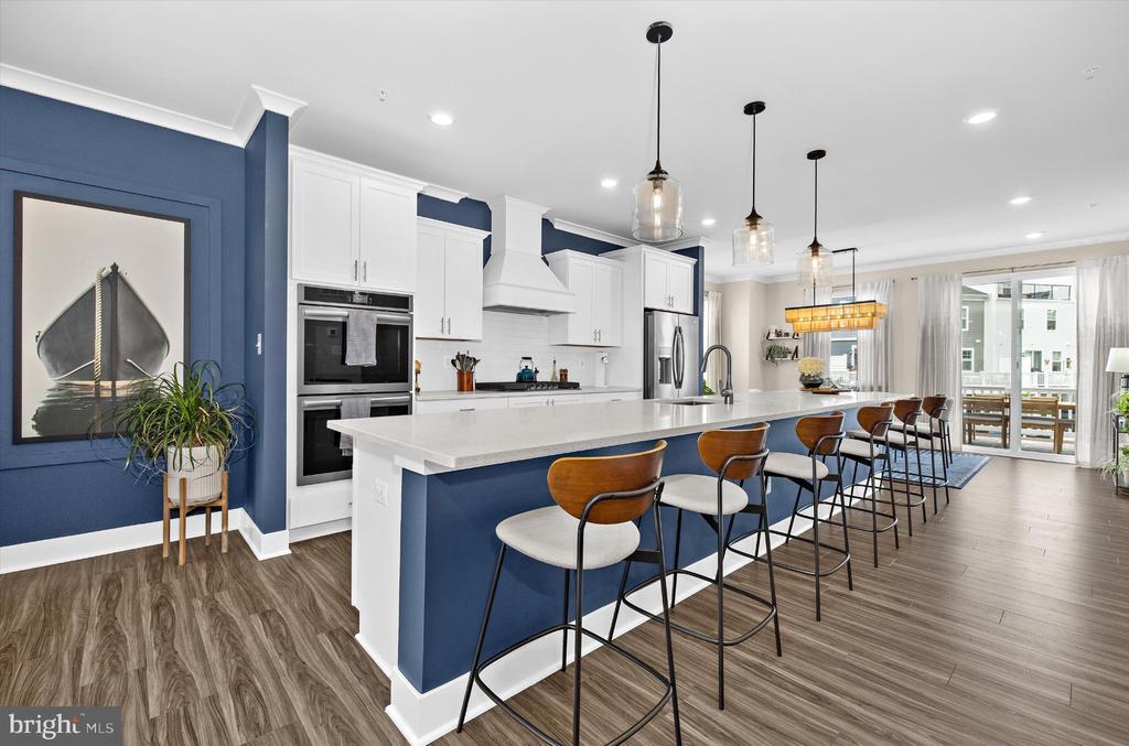 208 ANASTA TERRACE
