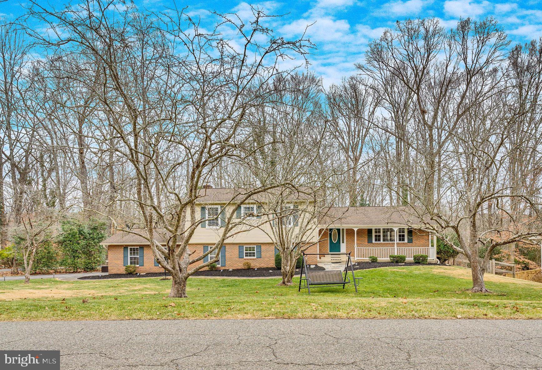 9811 Empire Ct
