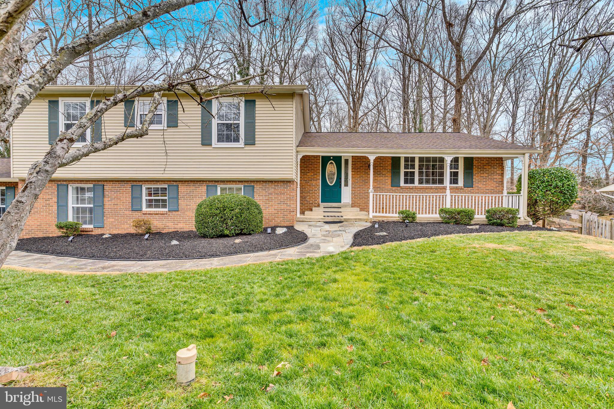 9811 Empire Ct