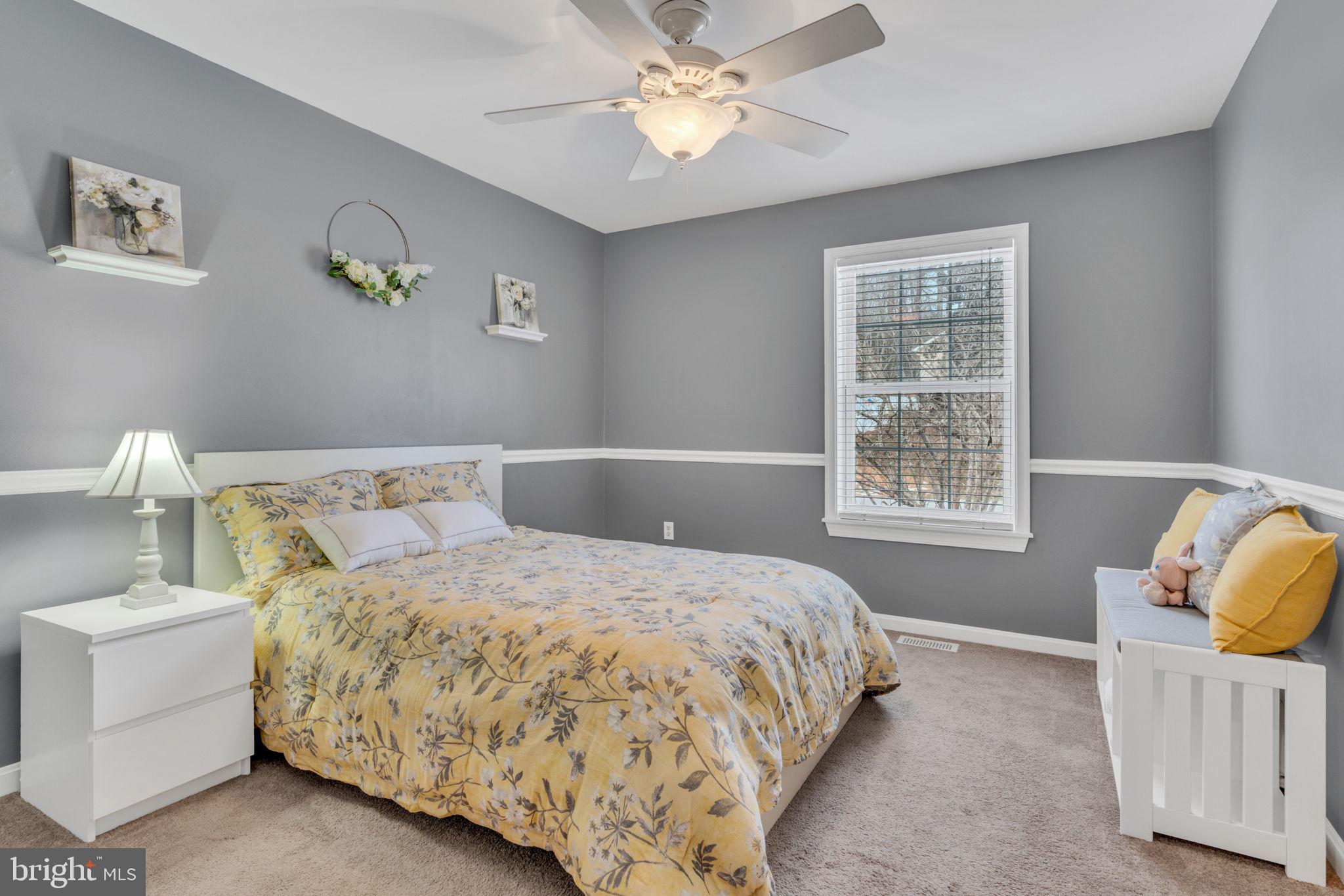 9811 Empire Ct