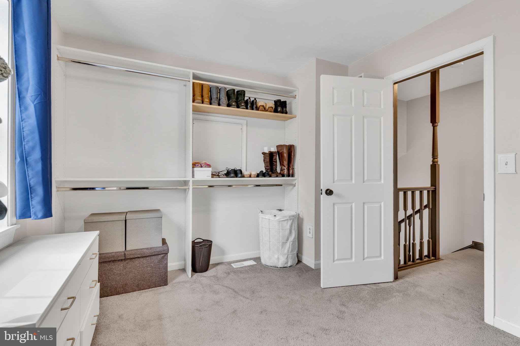 9811 Empire Ct