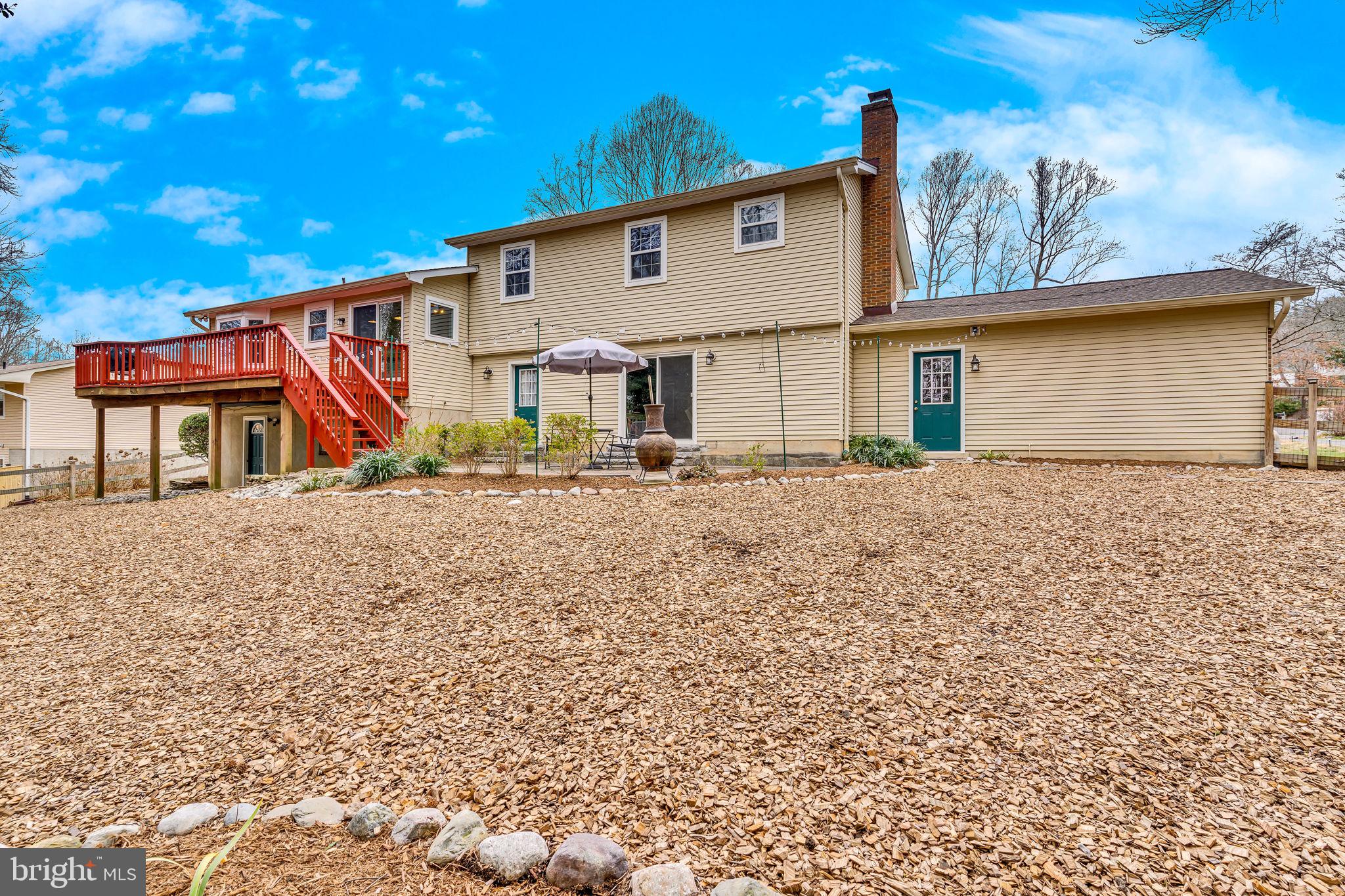 9811 Empire Ct