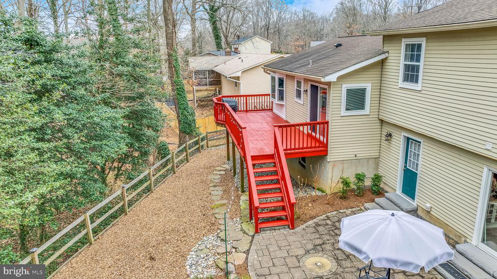 9811 Empire Ct