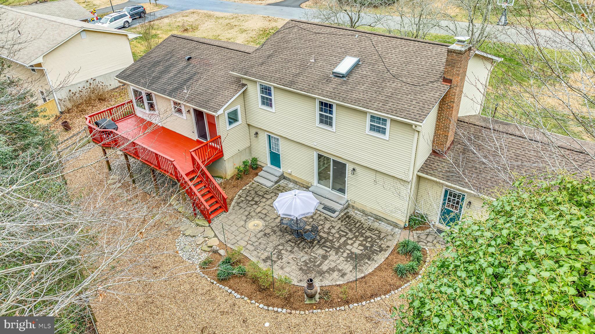 9811 Empire Ct
