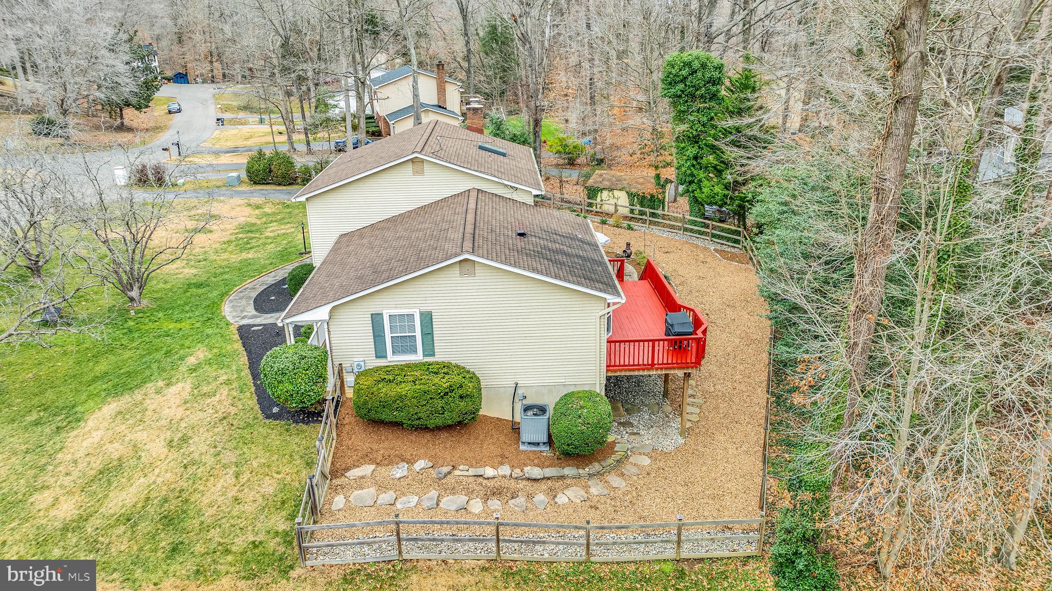 9811 Empire Ct
