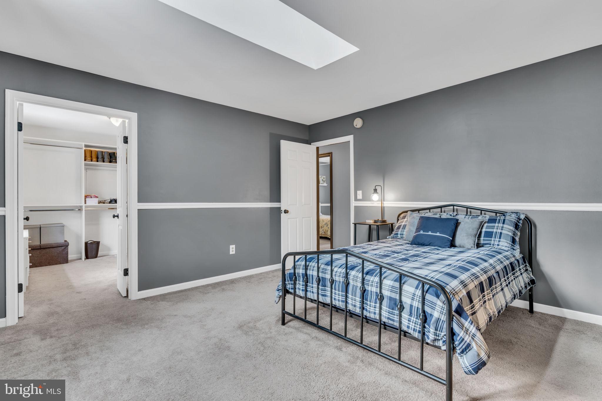 9811 Empire Ct