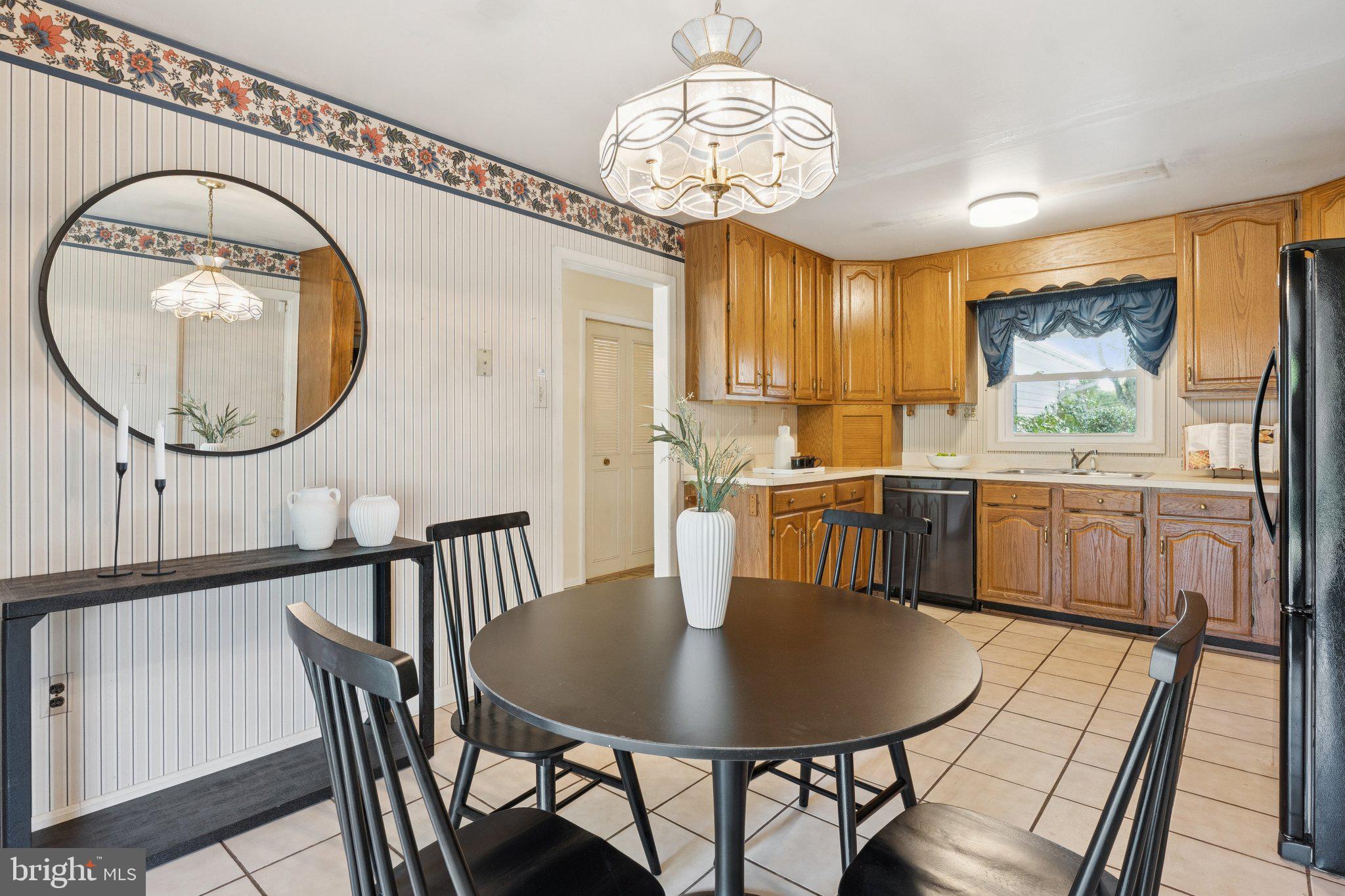 12304 MANVEL LANE