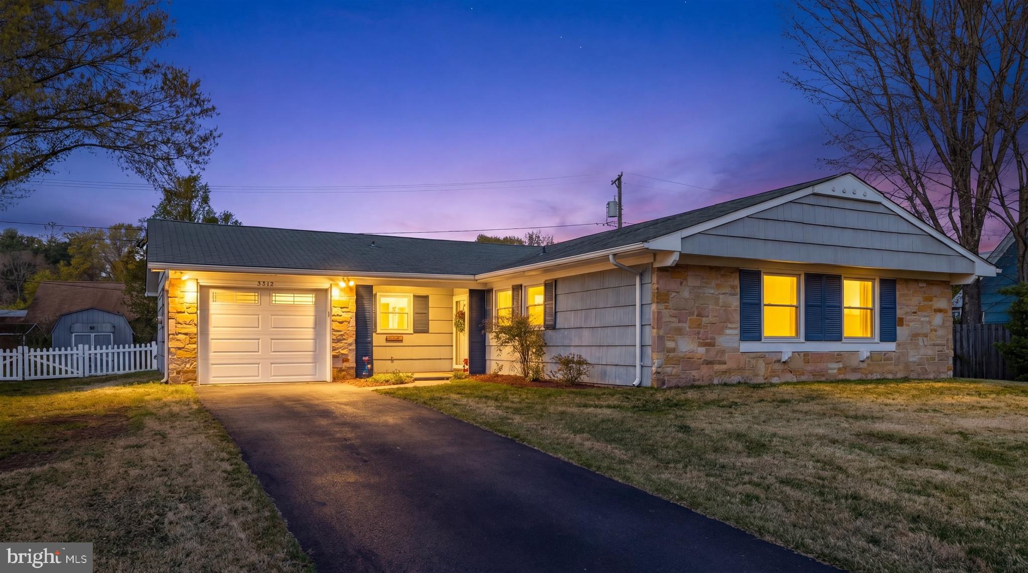 3512 MABANK LANE