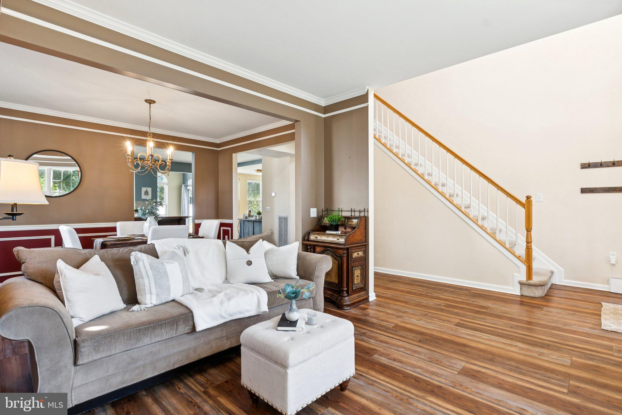 480 WEB FOOT LANE